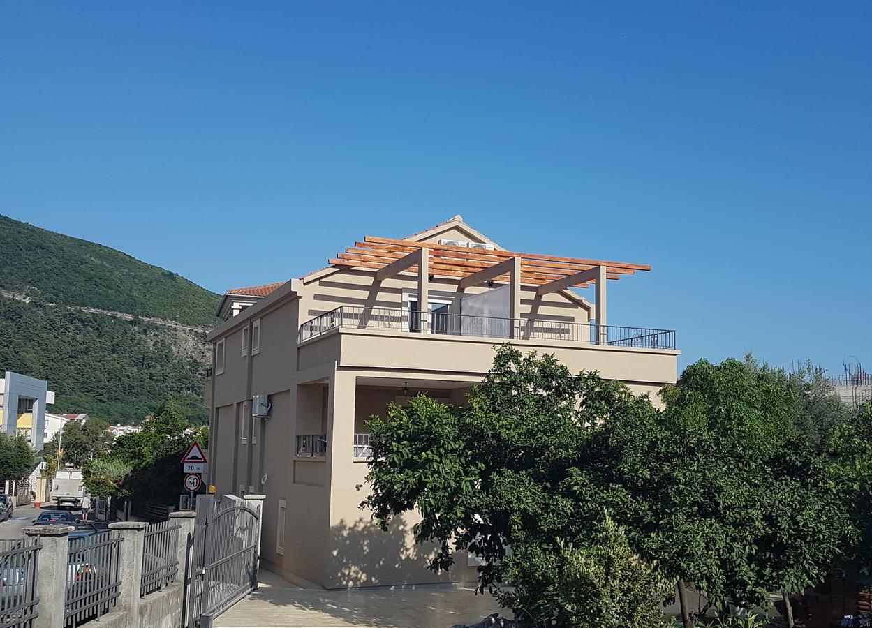 Apartments And Rooms Lijesevic Budva Kültér fotó